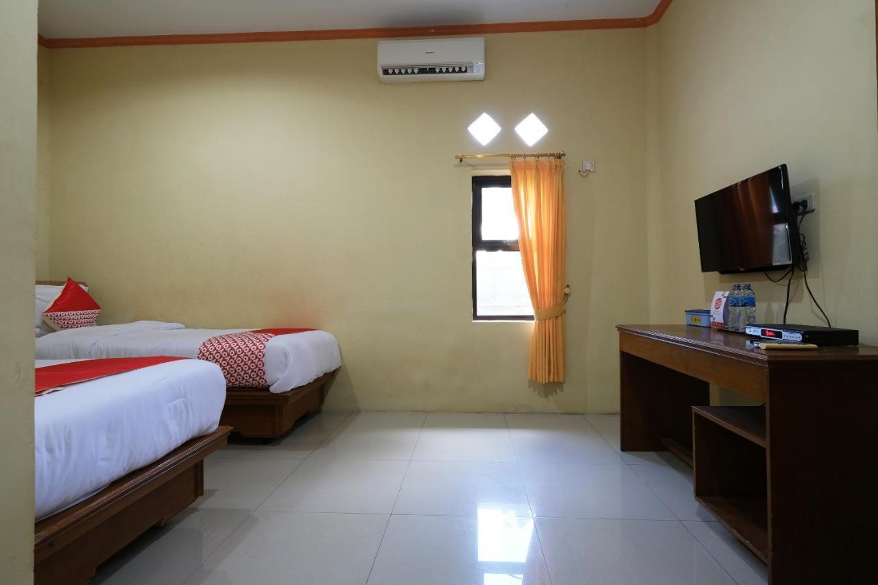 Oyo 2025 Wisma Musdalifa Palembang Luaran gambar