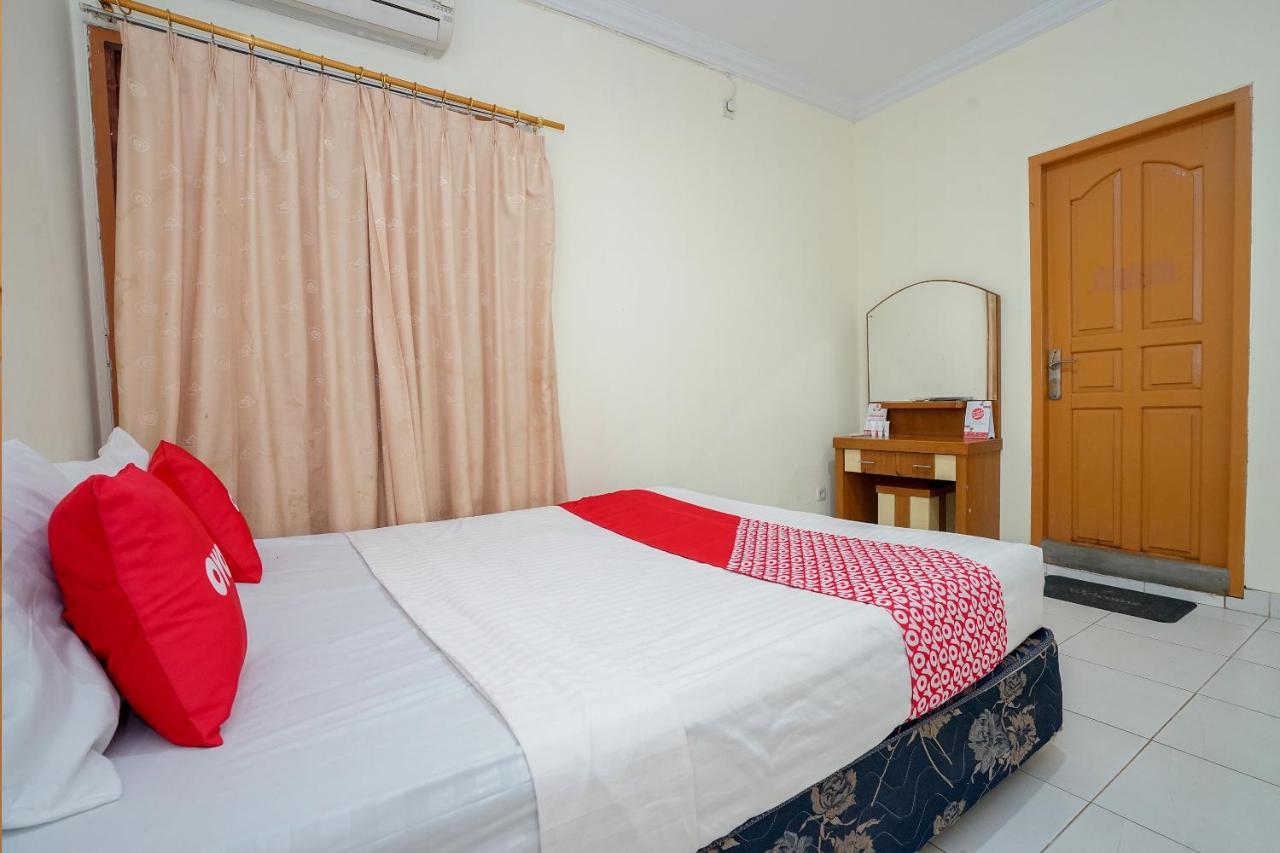Oyo 2025 Wisma Musdalifa Palembang Luaran gambar